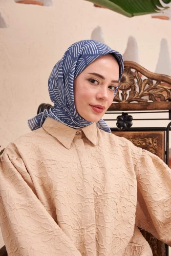 Moda Mevsimi İpekhan Çizgi Desen Soft Pamuk Viskon Eşarp Lacivert