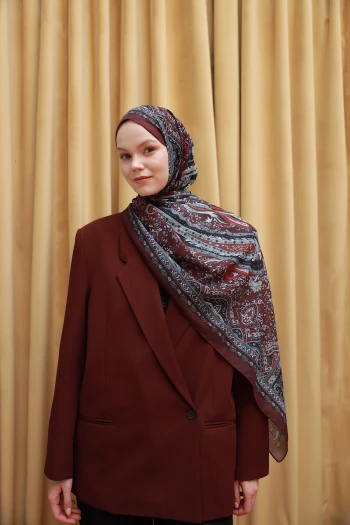 Moda Mevsimi İpekhan Soft Pamuk Etro Etnik Desen Şal 3055-05 Koyu Bordo V-05 Koyu Bordo