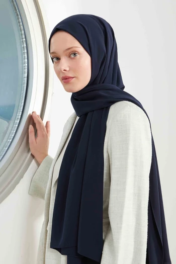 Moda Mevsimi Medine İpeği Şal Koyu Lacivert