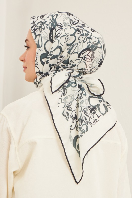 Moda Mevsimi İpekhan Pastel Soft Pamuk Viskon Eşarp Beyaz-Siyah