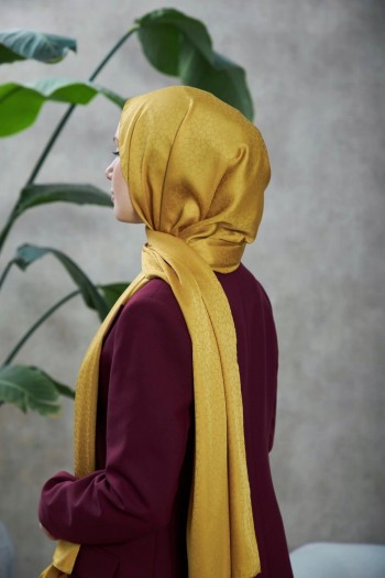Moda Mevsimi İpekhan Alesa Desen İpeksi Jakar Şal Altuni Sarı