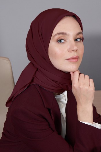 Moda Mevsimi Medine İpeği Eşarp Bordo